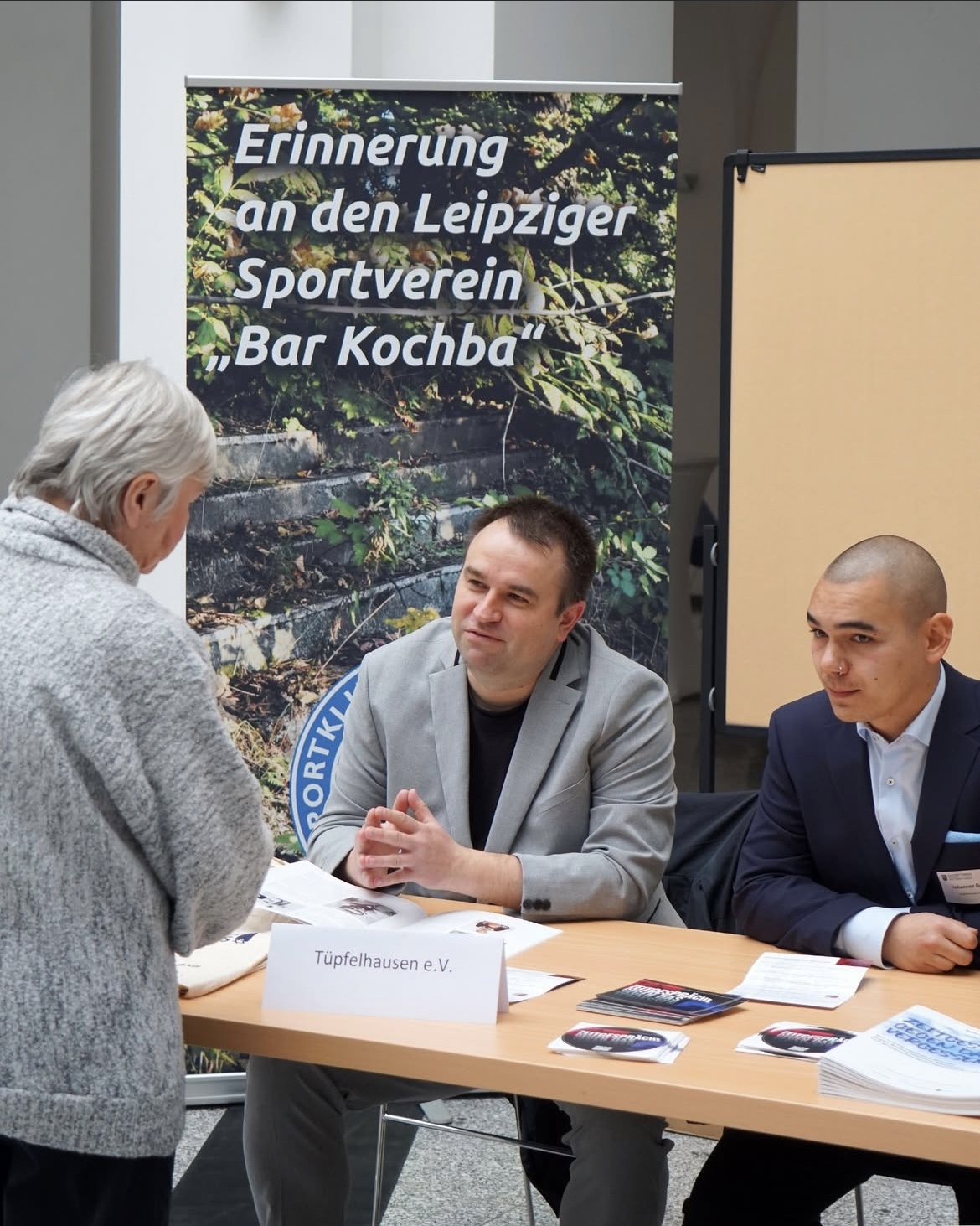 Fotos: Tüpfelhausen - Das Familienportal e.V. und Sächsisches Kultusministerium Dresden